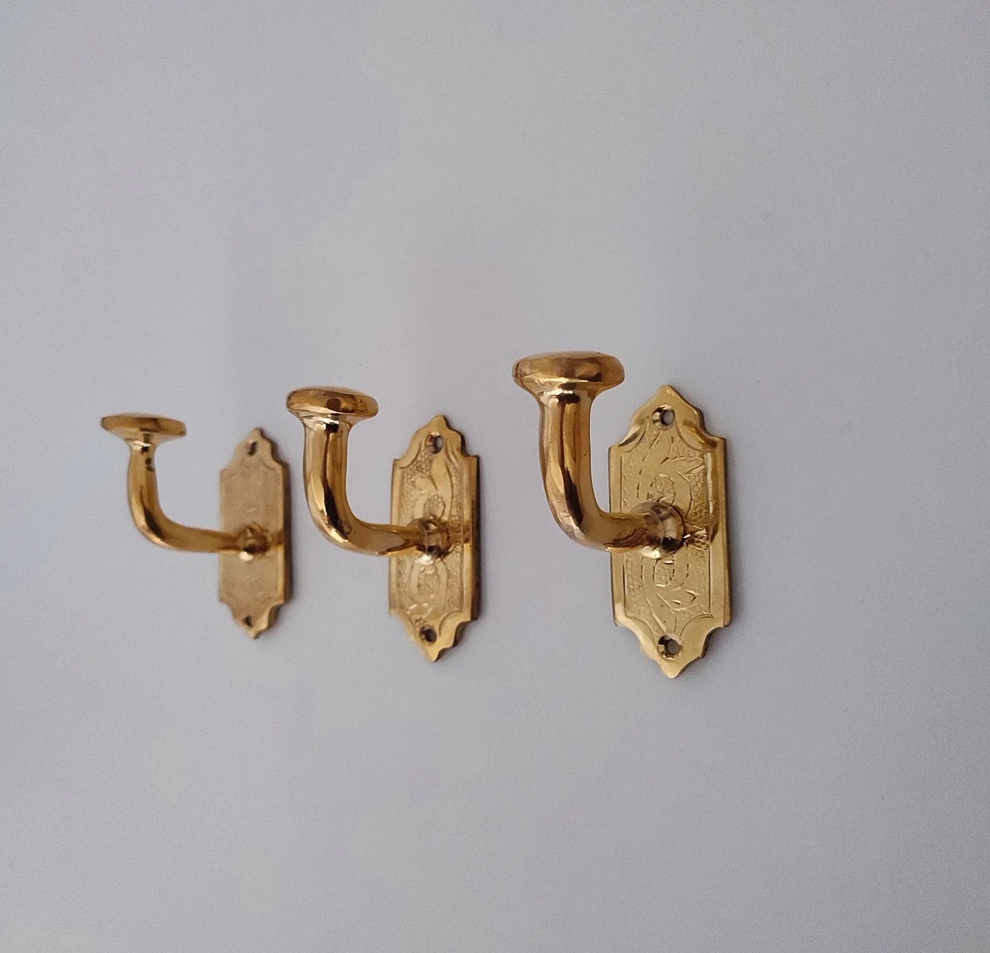 Vintage Brass Coat Hooks – Brass Wall Hooks for Bathroom & Home Decor