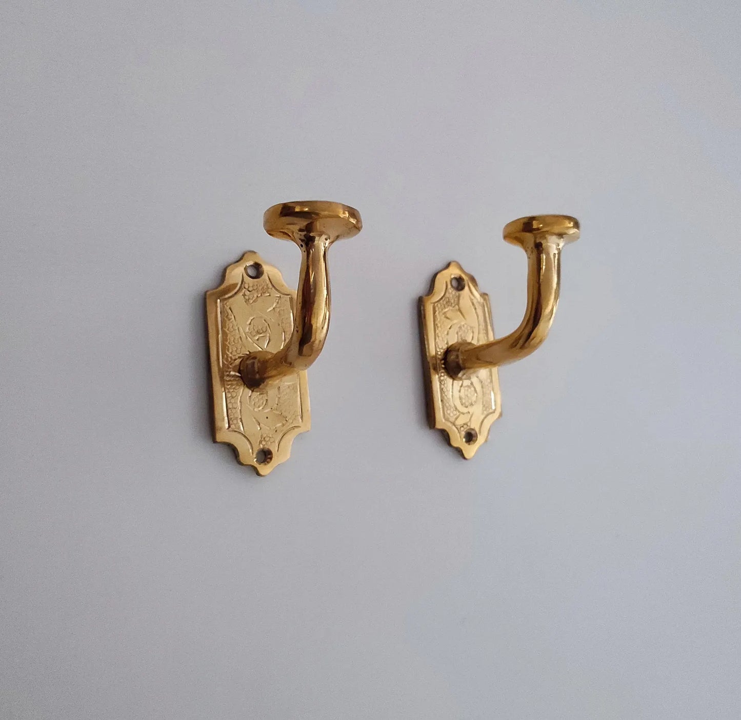 Vintage Brass Coat Hooks – Brass Wall Hooks for Bathroom & Home Decor